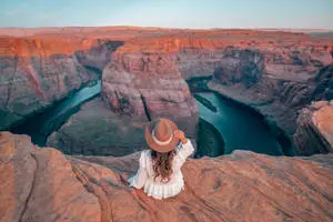 وادي أنتيلوب ومنحنى حدوة الحصان