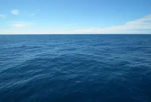 استمتع بمنظر خلاب لأفق المحيط الهادئ.