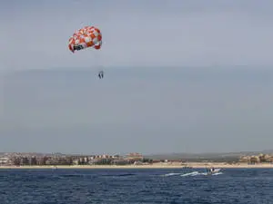 Parasailing In Dubai
