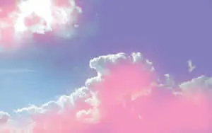 خلفية سماء دافئة وغيوم وردية